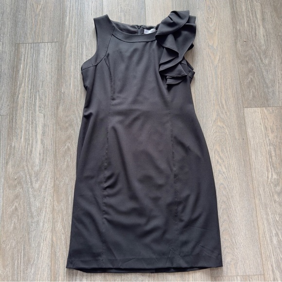 Calvin Klein Black One Ruffle Shoulder Cocktail Dress Women’s Size 12 - Picture 2 of 10